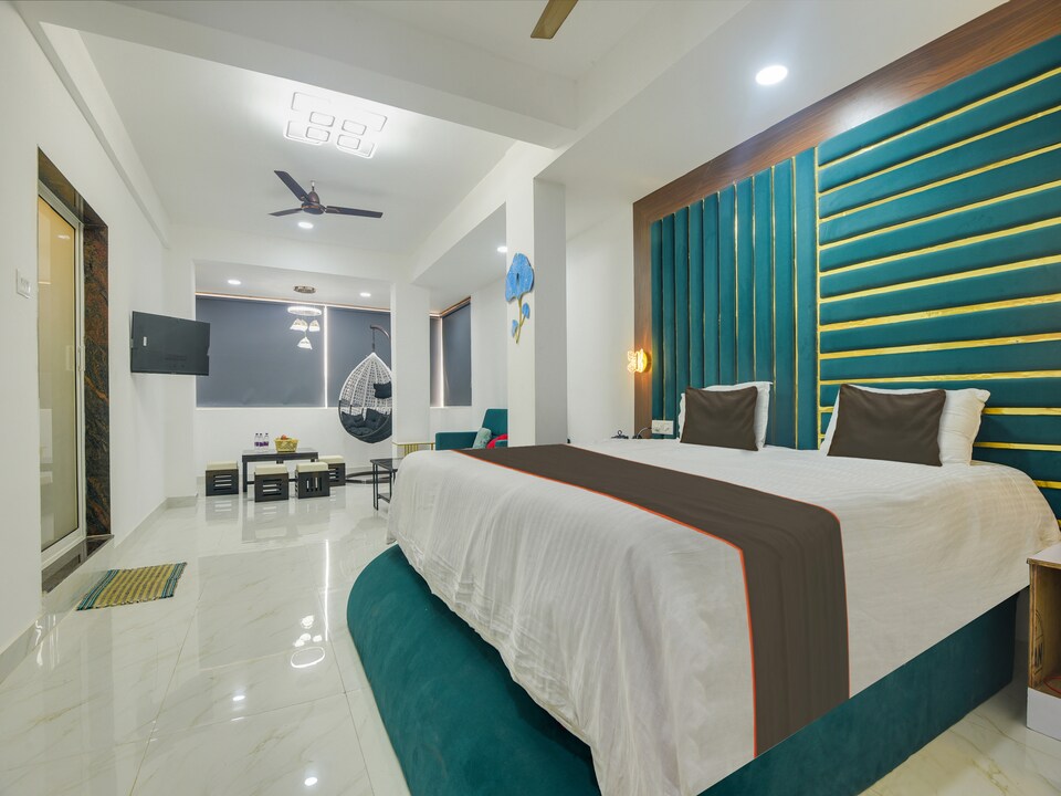 OYO Hotel Small Daddy Plus, Calangute Goa, Goa