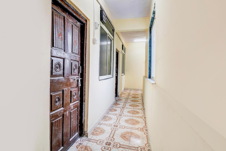 Hotel O Vira Palace, Mumbai- Kalyan-Bhiwandi- Badalapur, Mumbai