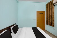 OYO HOTEL SHYAM & RESTAURANT 