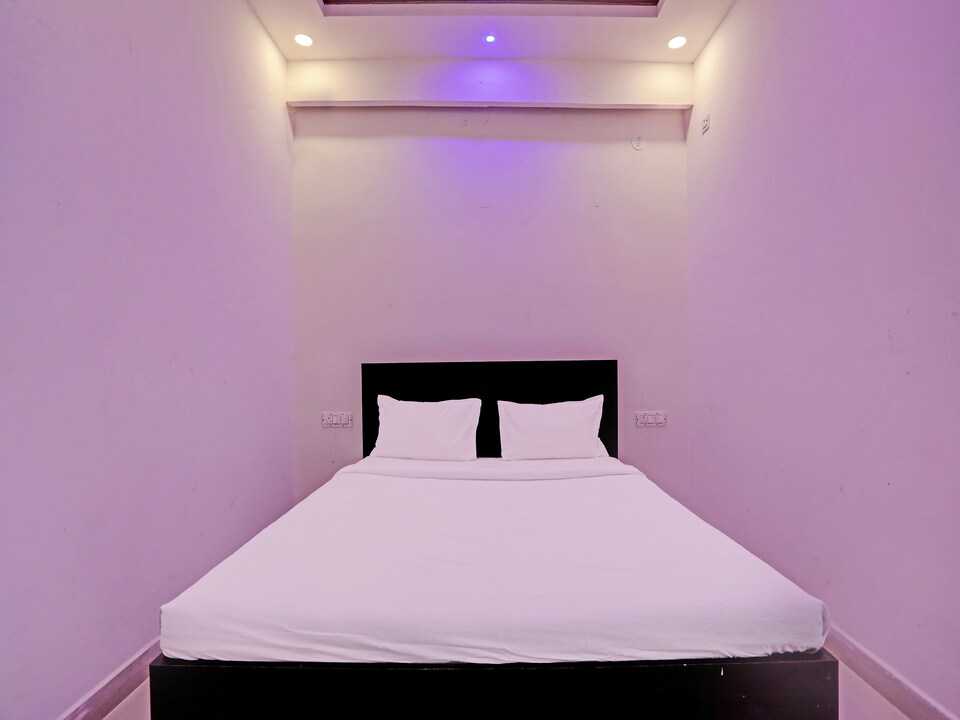 OYO Hotel Rajdhani Residency , Lalpur, Ranchi