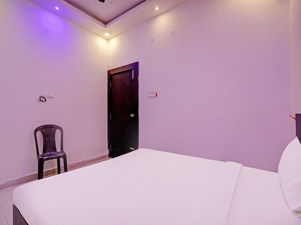 OYO Hotel Rajdhani Residency , Lalpur, Ranchi