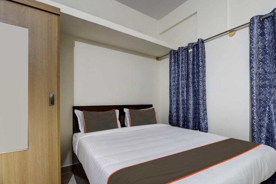 OYO 821231 SS Home Stay, KR Puram Bangalore, Bangalore