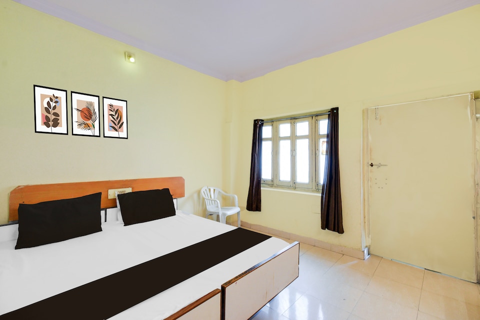 Hotel O New Sri Sai Amaravati Lodge, Ameerpet, Hyderabad