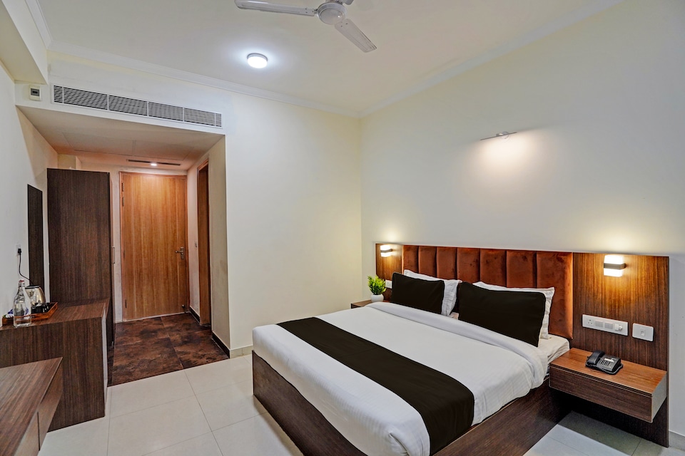 Super Collection O RR Galaxy, Sohna Road, Gurgaon