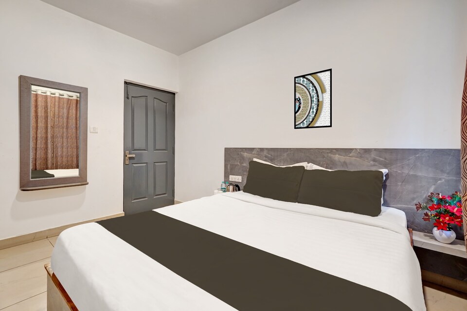 Collection O Diamond Suites, Kalyan Nagar Bangalore, Bangalore