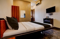 Collection O Kasarsai Dam Pune Formerly Yashraj 7 Resort