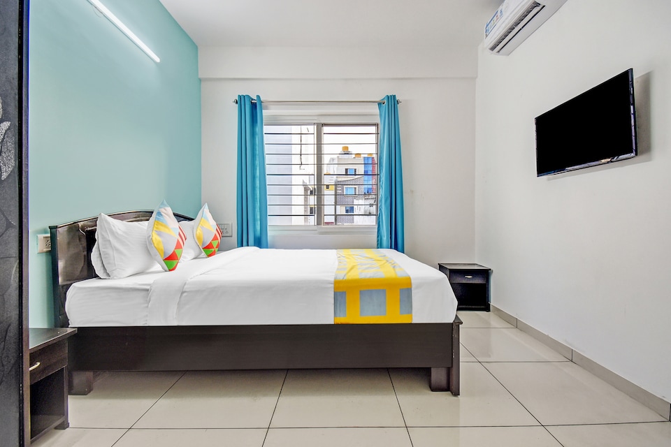 Hotel O Crystal Inn, BTM Madiwala Bangalore, Bangalore