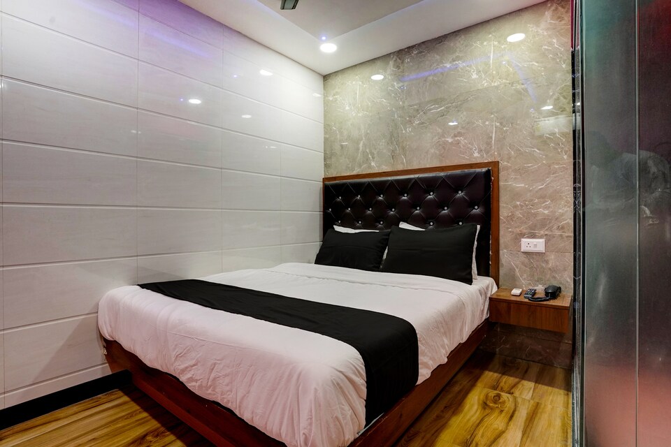 OYO 8212 Flagship Hotel King Residency, Mumbai International Airport, Mumbai