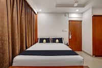 Collection O Hotel Royal Flora Koramangala