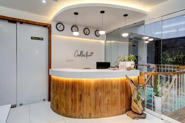 Collection O Nawal Mahal