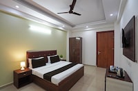 Hotel O Noida Stays