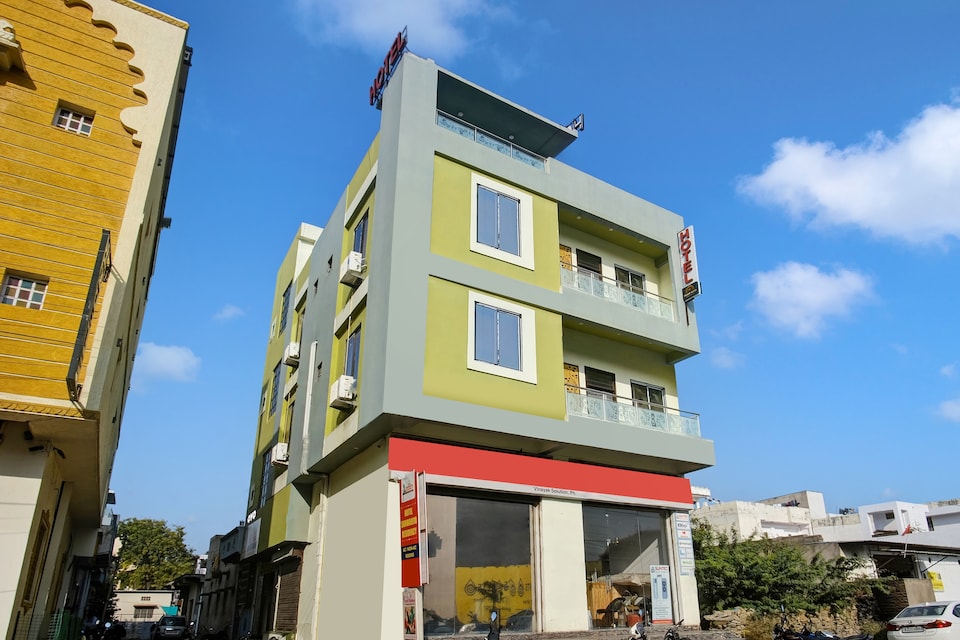Hotel O Sanwariya Residency, Udaipur Central, Udaipur