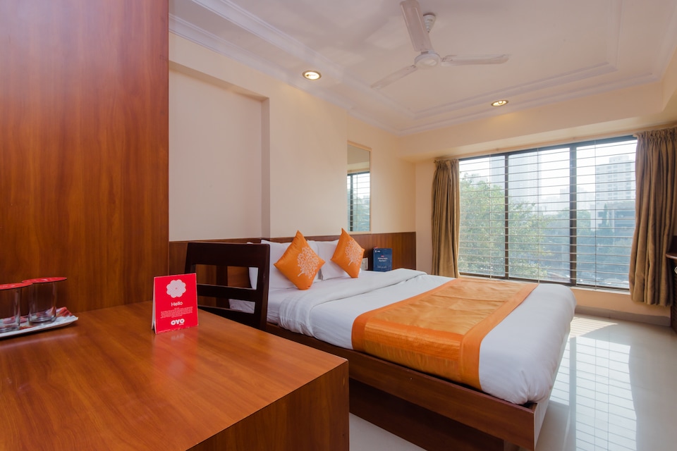 OYO 418 Hotel Lucky, Mumbai BCEC, Mumbai
