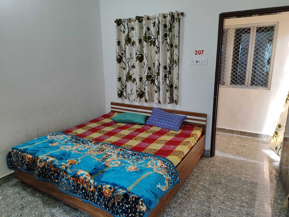 SPOT ON Hotel Omani And Restaurant, Gorakhnath Gorakhpur, Gorakhpur