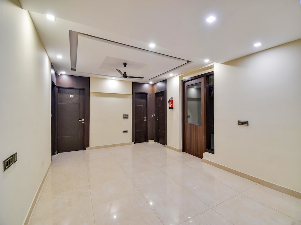Hotel O Nirvana Residency , Anand Vihar Delhi, Delhi