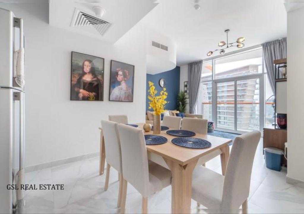 OYO 1217 Home Luxurious 1-Bed Apartment At Binghatti Millenium, Business Bay