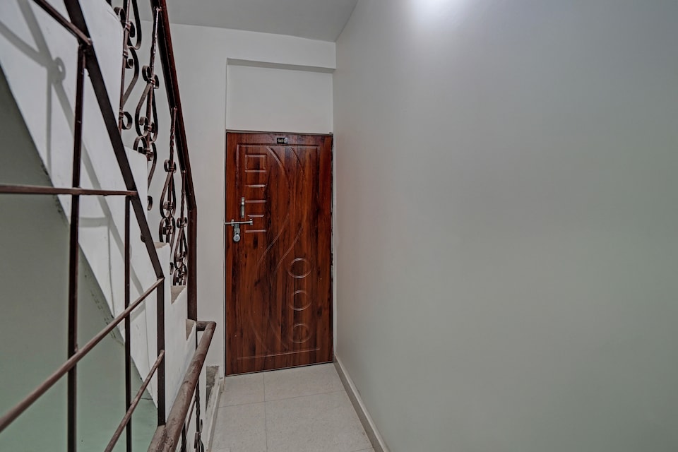 HOTEL O VS GALAXY, Kanpur Railway Station, Kanpur