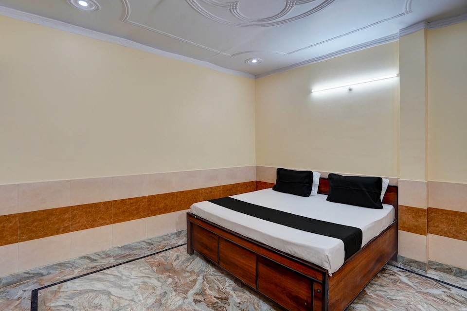 Hotel O Tiger Guest House, Greater Noida, Noida