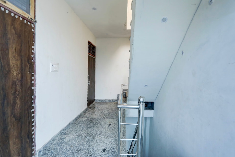 Hotel O The Grand Soron, Kasganj, Kasganj