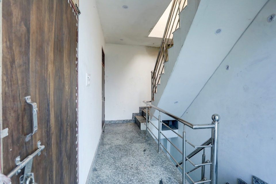 Hotel O The Grand Soron, Kasganj, Kasganj