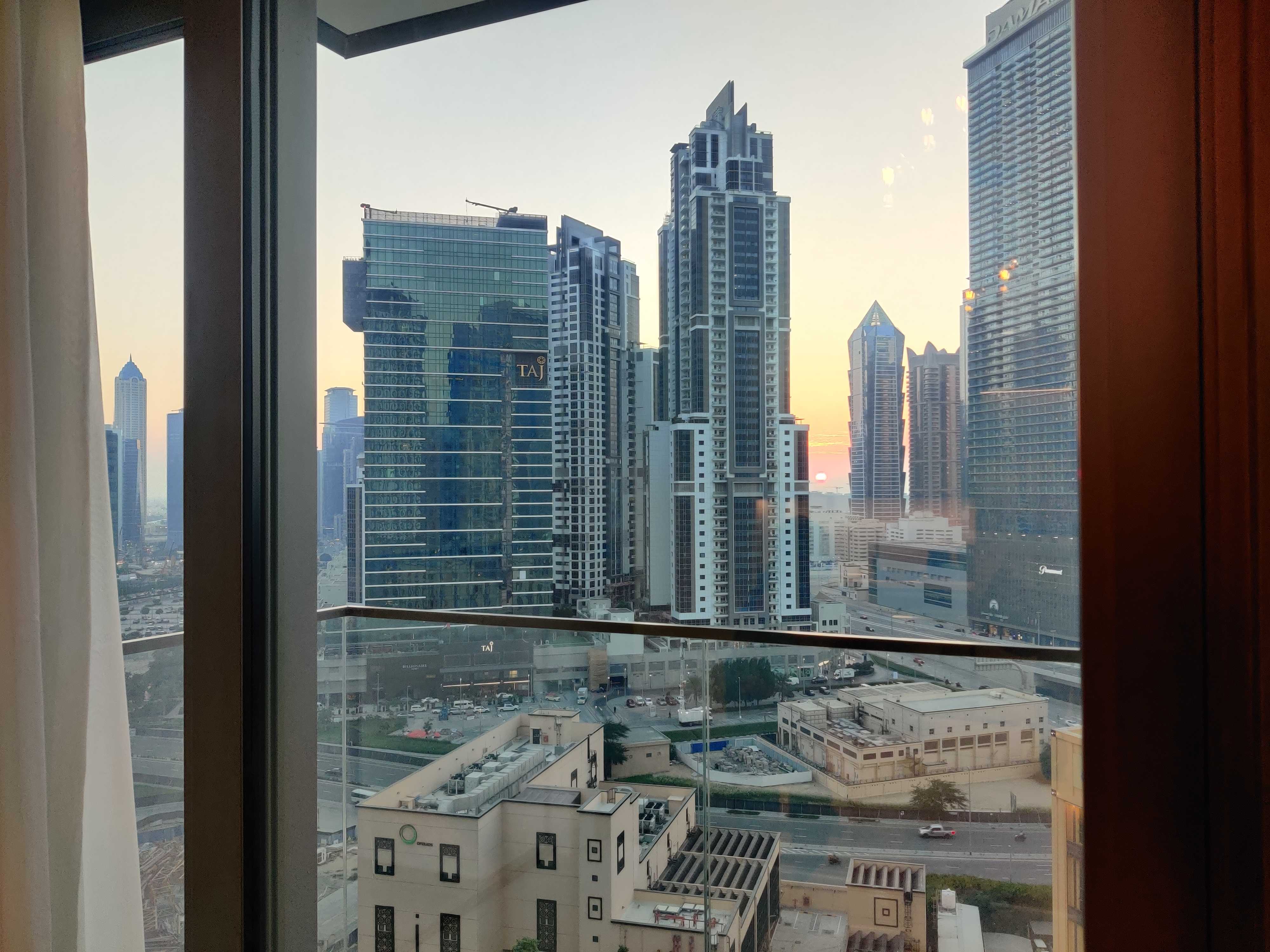OYO 1220 Home Luxurious 1-Bed Apartment At Burj Crown Down Town Dubai, Business Bay