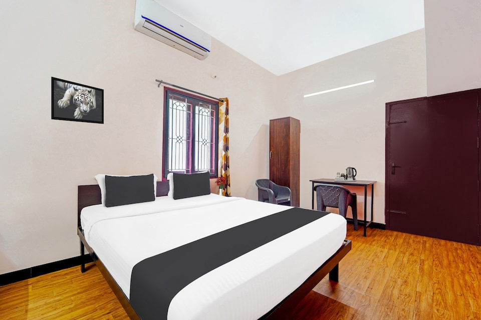Hotel O Ganapathy Athipalayam Pirivu Road, Gandhipuram Coimbatore, Coimbatore