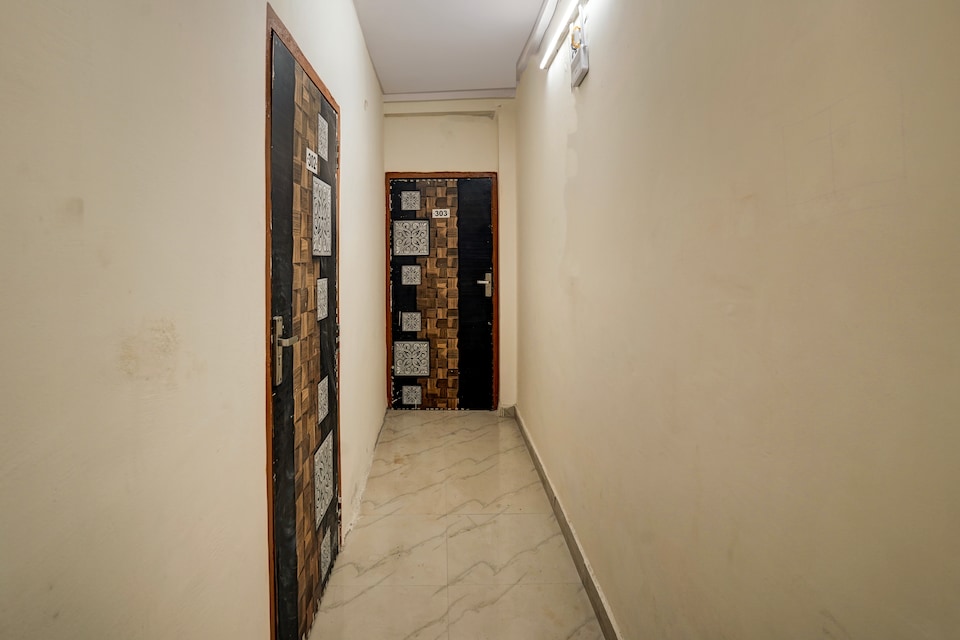 Hotel O Happy Times, Anand Vihar Delhi, Delhi