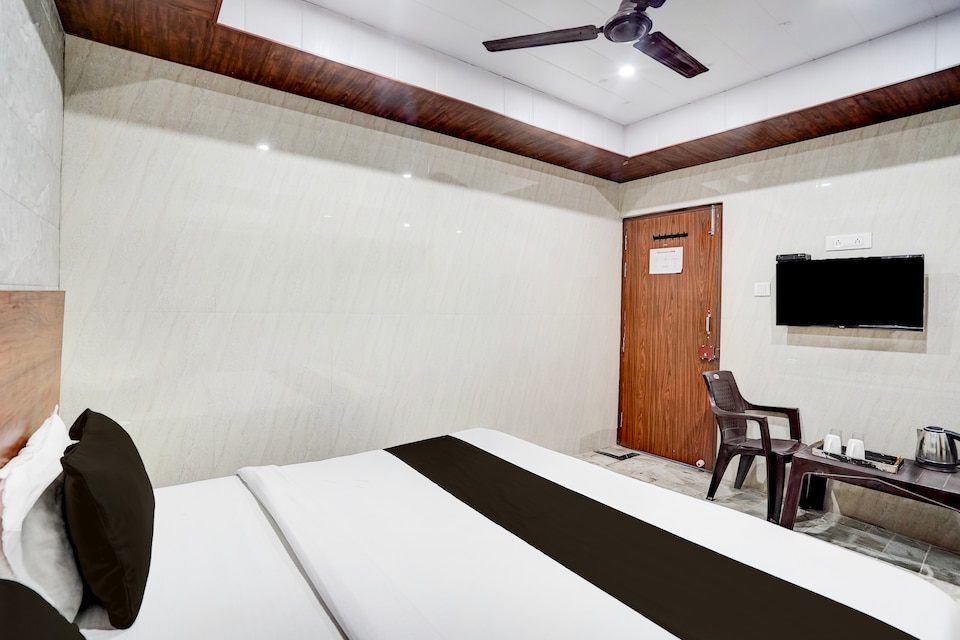 Super Hotel O Govind Nagar Kanpur Formerly Maharoopa Palace, Kanpur City, Kanpur