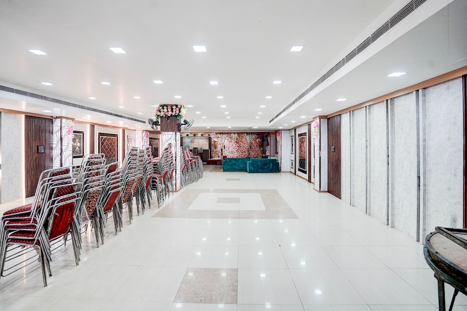 Hotel O Govind Nagar Kanpur Formerly Maharoopa Palace, Kanpur City, Kanpur