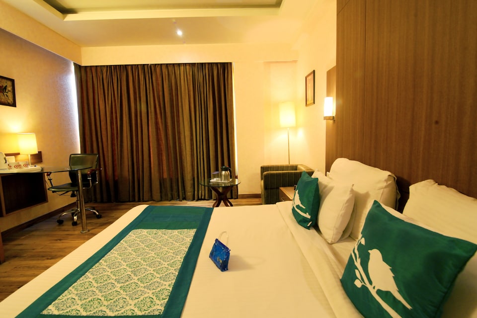 LIVE ON JAI1201, Sikar Road Jaipur, Jaipur