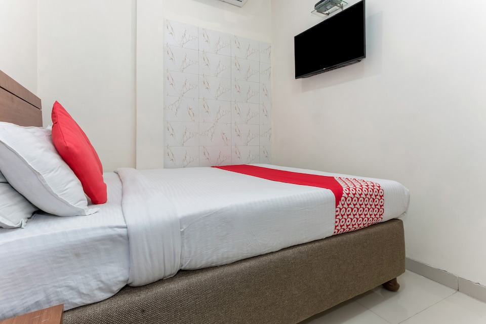 Prop LIVE with Code - MUM413, Mumbai International Airport, Mumbai