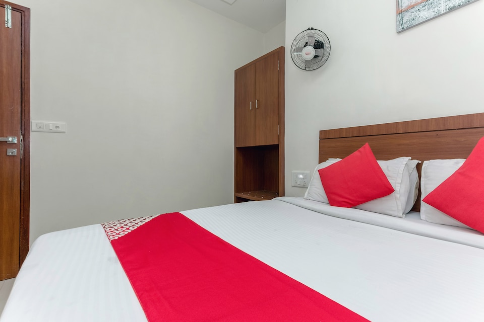 Prop LIVE with Code - MUM413, Mumbai International Airport, Mumbai