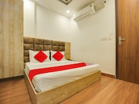 OYO Hotel The Heritage Inn