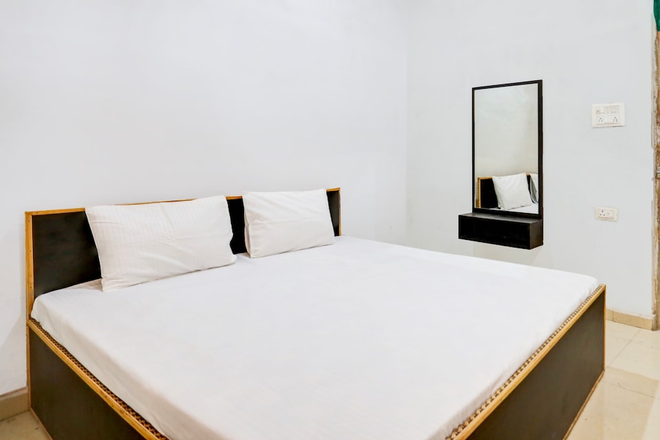 Muchhad 75 Hotel, Etawah, Etawah