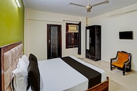 Hotel O HOTEL CROWN 15