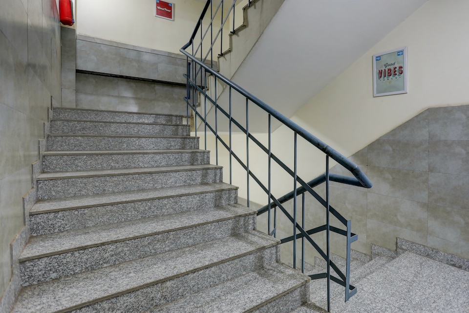 Hotel O Sweet Voilet, Golf Course Road, Gurgaon