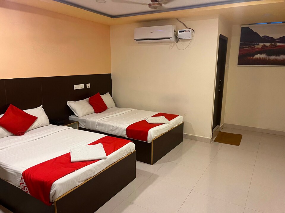 Collection O Manvaar Annex, Thiruvanmiyur Chennai, Chennai