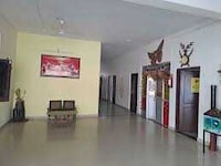 OYO Universal Guest House 