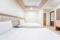 Collection O HOTEL CHENNAI PALACE