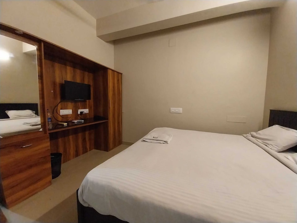 OYO Hotel Vijay Fablis, Gandhipuram Coimbatore, Coimbatore