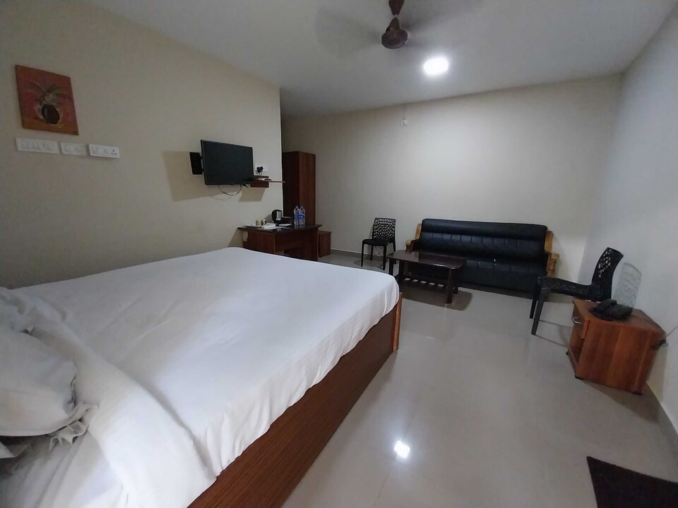 OYO Hotel Vijay Fablis, Gandhipuram Coimbatore, Coimbatore