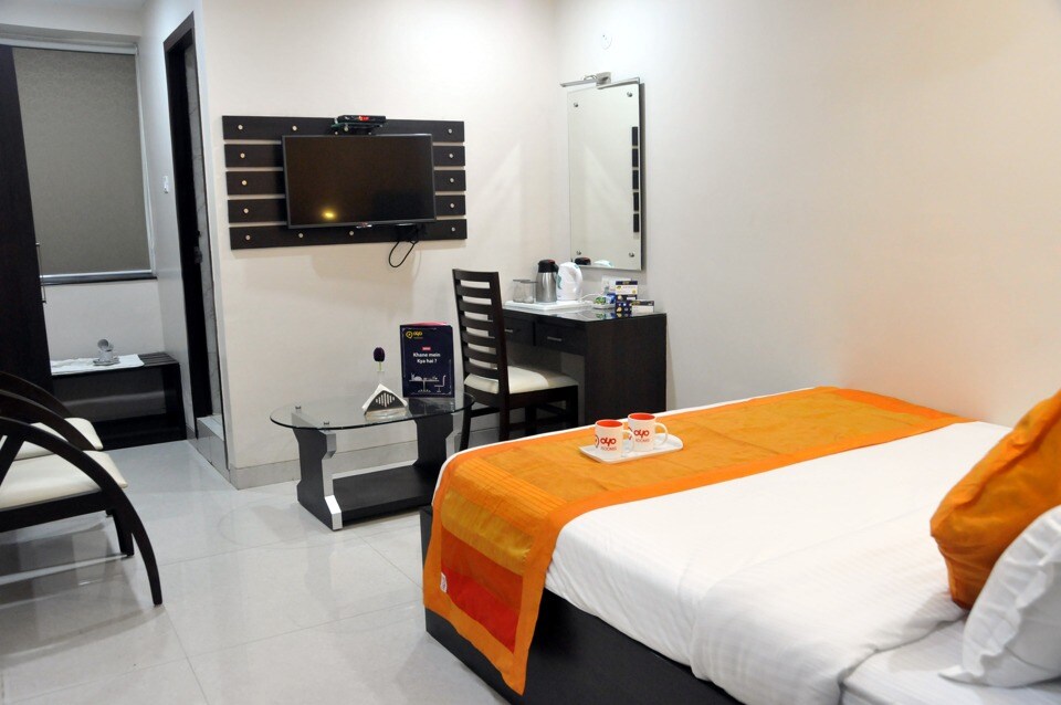 OYO 1788 Savera Business Luxury Hotel, Gandhi Maidan Patna, Patna