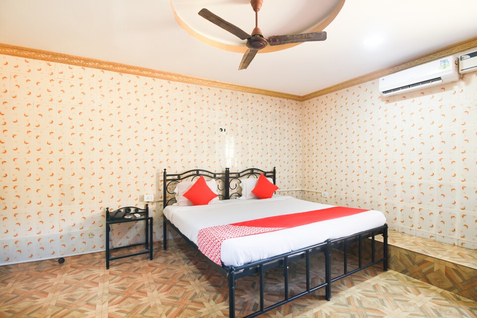 OYO 1789 Hotel La Fontana, Baga Goa, गोवा