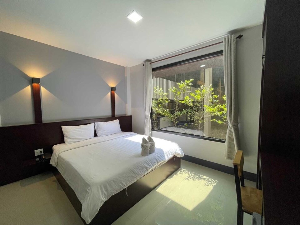 Nakarin Hotel, Mueng, Amnatcharoen