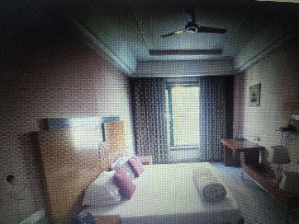 POP 82225A Hotel Ns, North Delhi, Delhi
