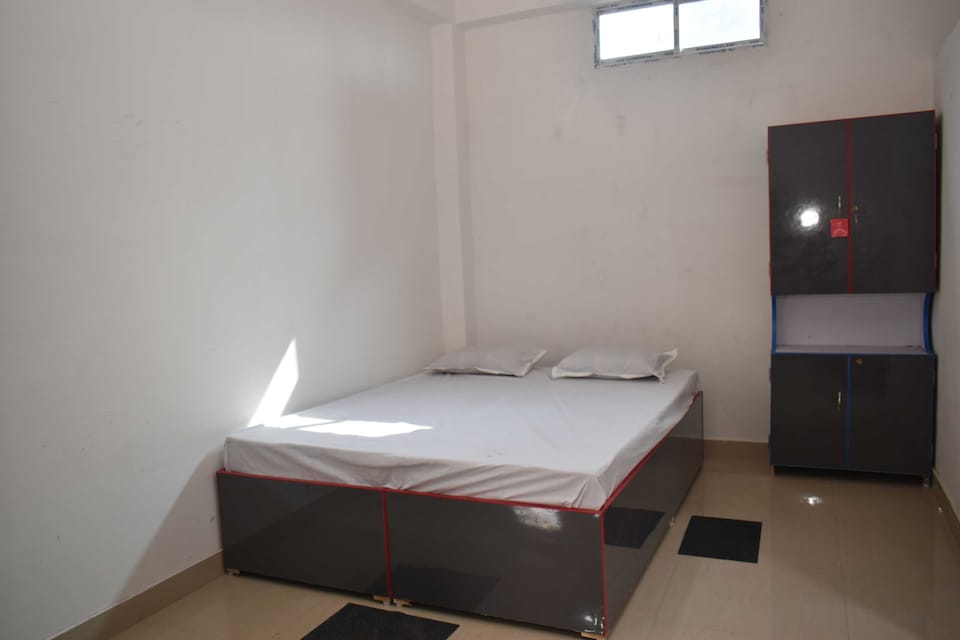 Hotel O Darrang Lodge, Kharupetia, Kharupetia