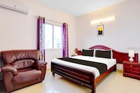 Collection O Thampanoor