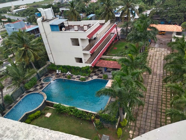 Townhouse Country Club Lee Crysstal Boutiqe Hotel