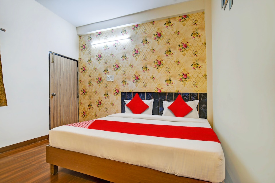 SPOT ON Hotel Shree, Rajender Nagar, Indore