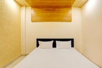 Hotel O Rose Valley Bhawarkuan Square Bus Stop